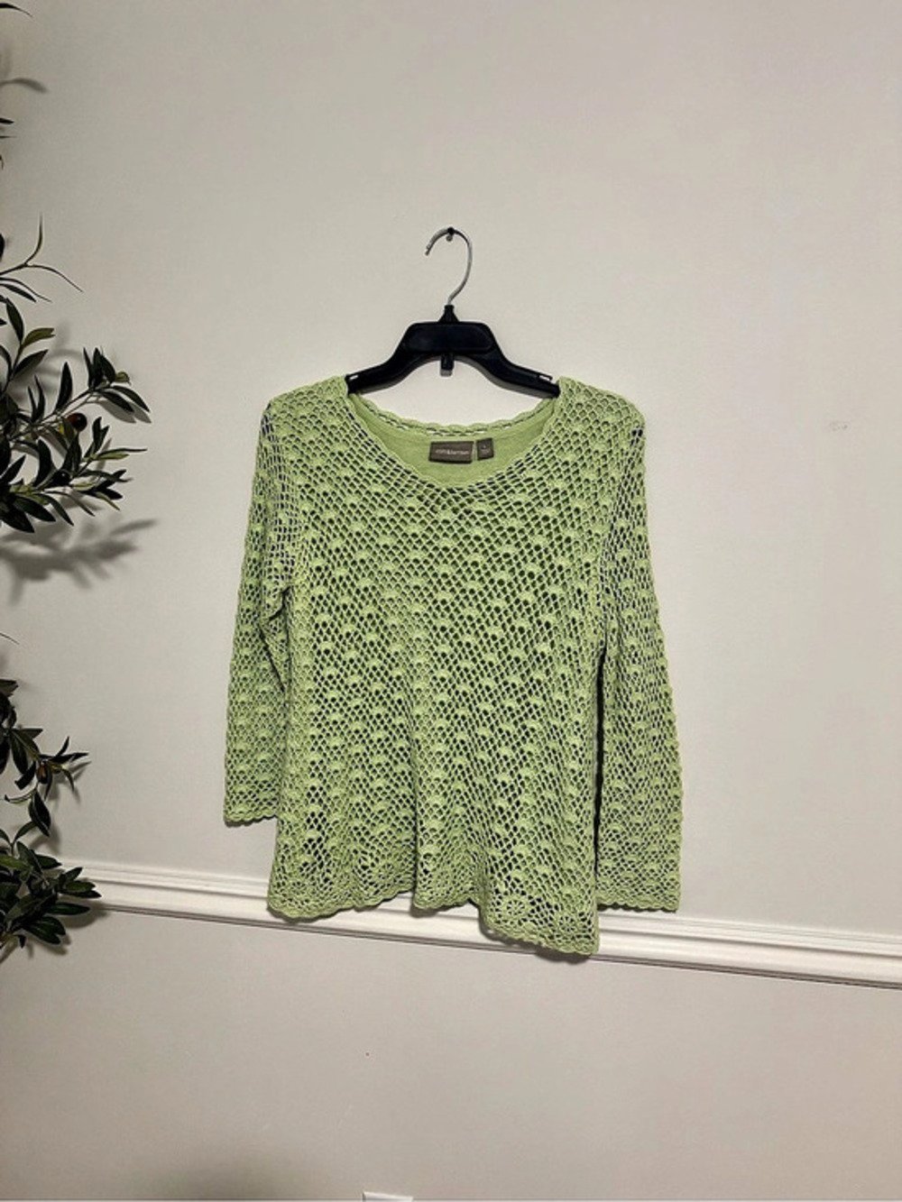 croft & barrow Open Knit Scalloped Sweater in Green Size Large